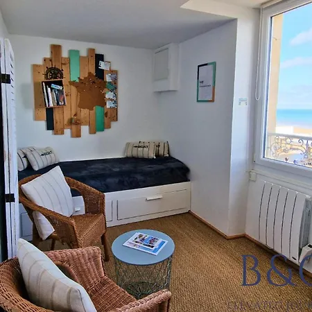 Lejlighed Escape With Sea View Ideal Location Luc-sur-Mer